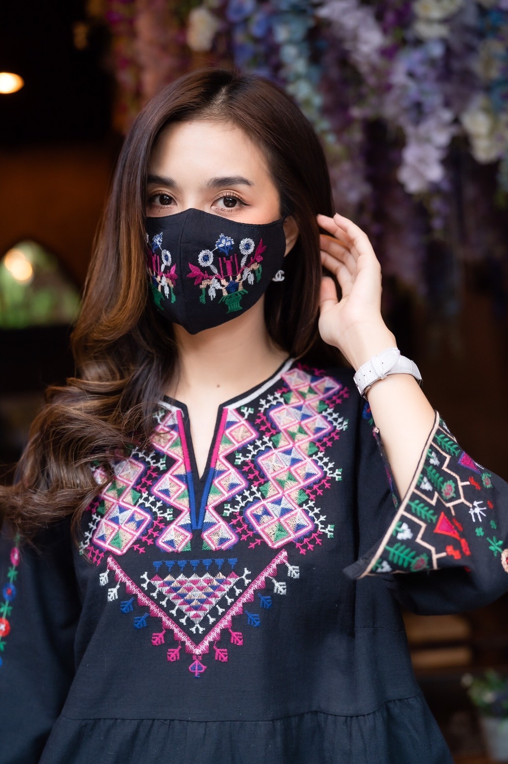 Sale++#CUTIE MINUTE 14041 เดรสลินิน+Maskผสมผ้าฝ้ายญี่ปุ่นเกรดพรีเมี่ยม งานปักอลังการทั้งตัว ทรงปล่อยๆสบายๆ ชุดใส่ง่าย ใส่เที่ยว ใส่อยู่บ้านตอนรับซัมเมอร์ได้สบายๆเลยค่ะ ** Mask ทรงสวยปรับเข้ากับโครงหน้า ใส่แล้วหน้าดูเรียวยาว ใช้ผ้ามัสลินอย่างดีซับด้านใน**