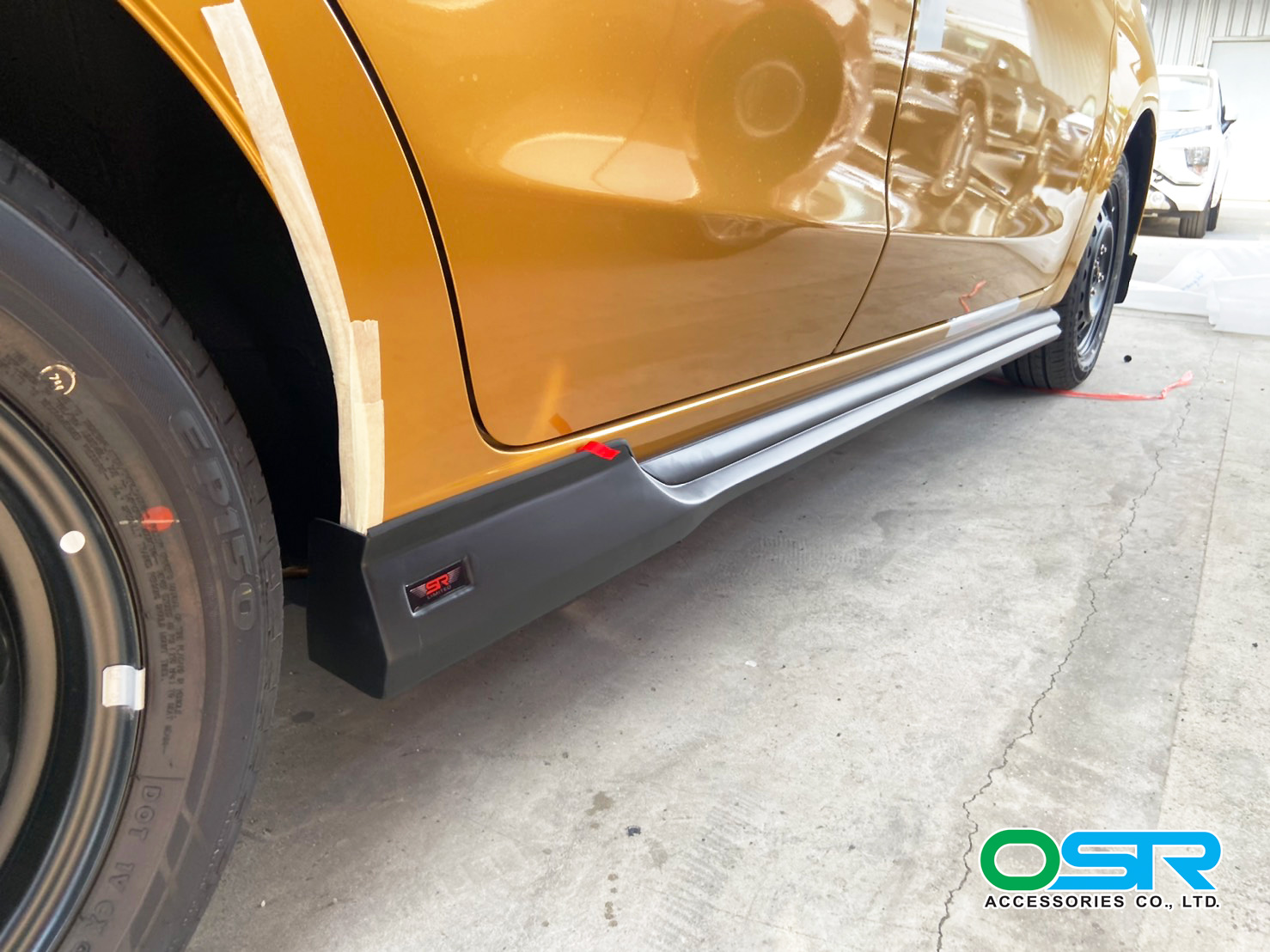 ชุดแต่งรถ สเกิร์ต-สปอยเลอร์ New Mitsubishi Mirage 2020 ทรง SR-Limited By OSR