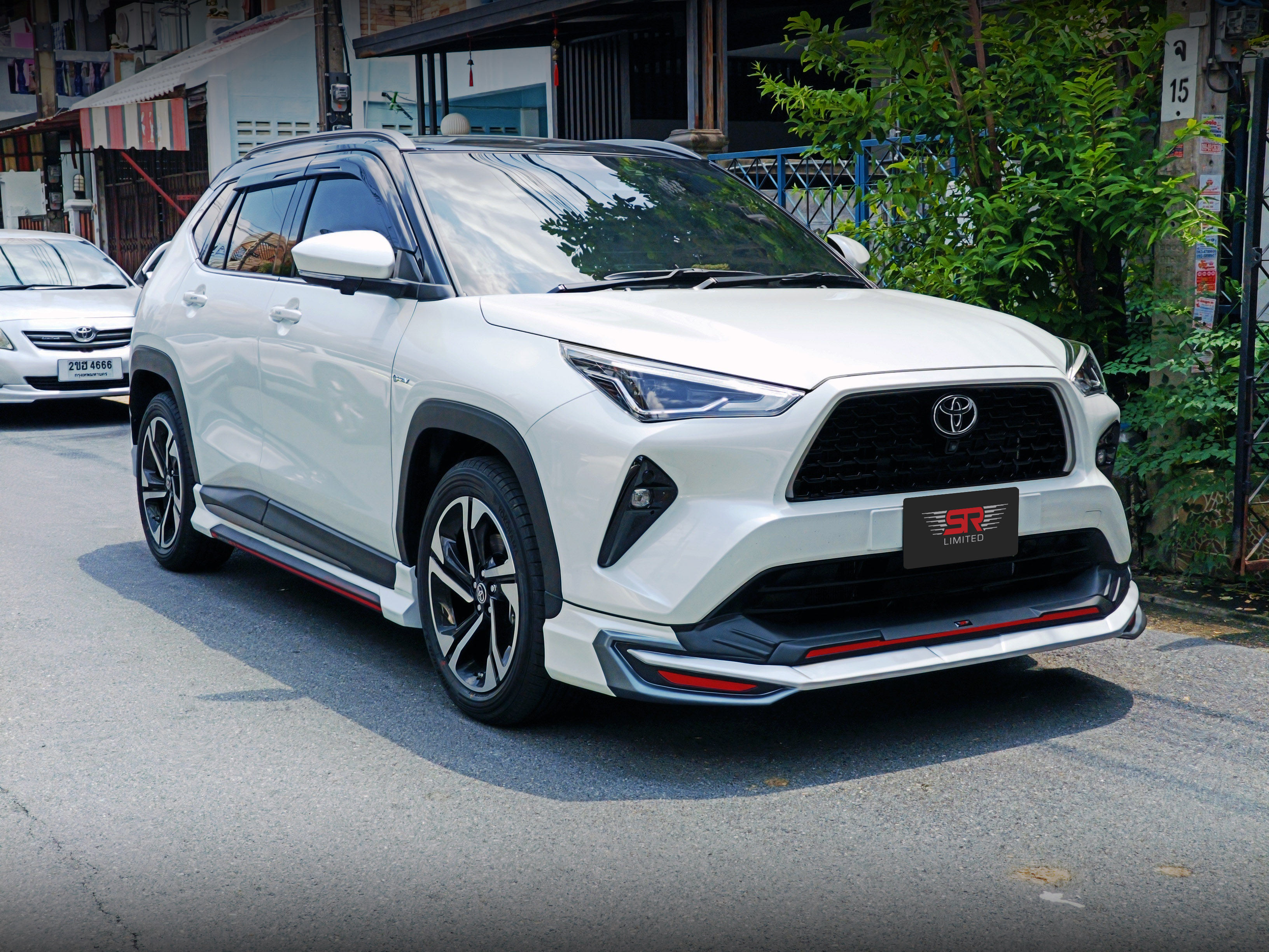 ชุดแต่งรถ-สเกิร์ต-อุปกรณ์แต่งรถ New Toyota Yaris Cross 2023-2024