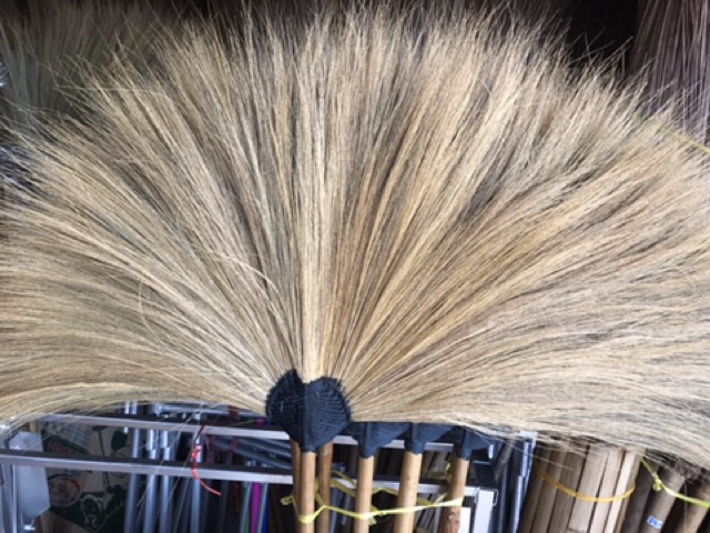 ไม้กวาดดอกหญ้า ไม้กวาด ไม้กวาดบ้าน ‼️อย่างหนา‼️