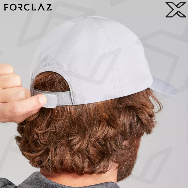 FORCLAZ หมวกแก๊ปสำหรับการเทรคกิ้งรุ่น Travel 100 (สีเทาอ่อน)