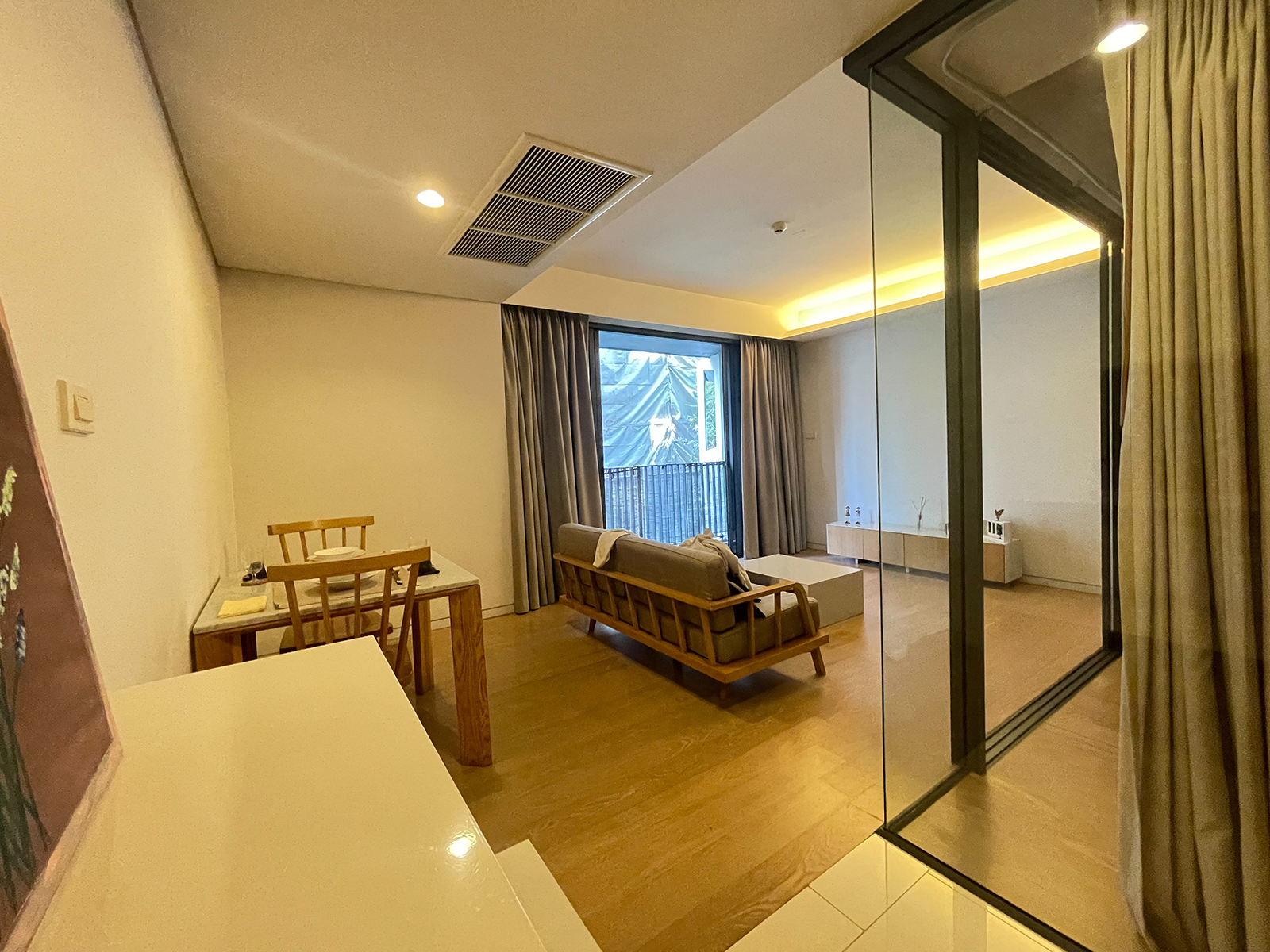 83453-คอนโดให้เช่า Siamese Gioia ไซมิส จอยญ่า วัฒนา กรุงเทพ