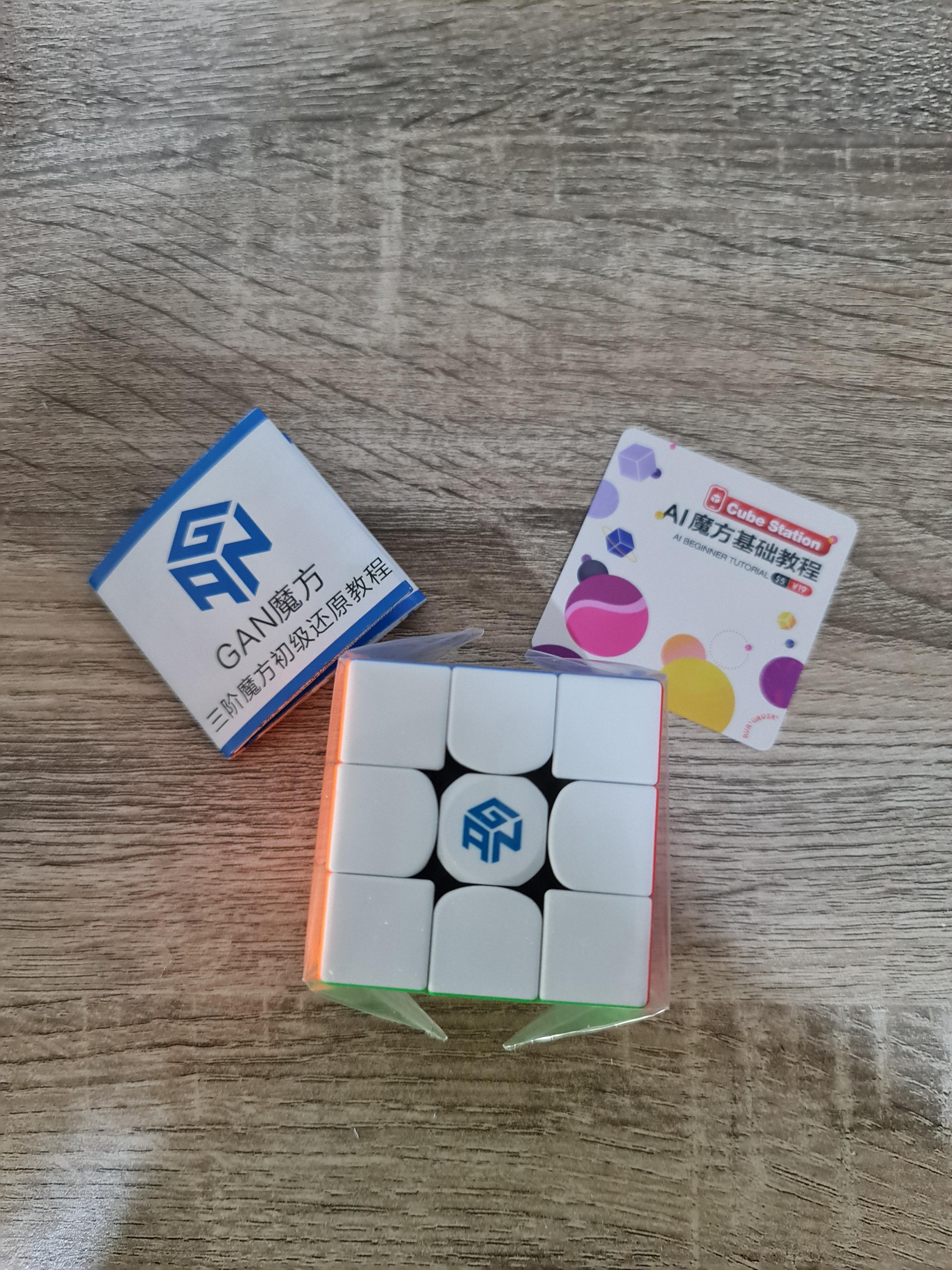 Gan 356 RS รูบิคแม่เหล็ก