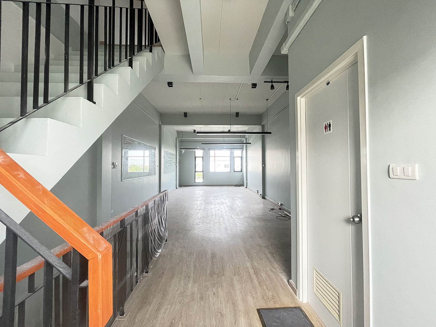 เช่า เอสเกต ทาวน์โฮม กรุงเทพฯ-ปทุมธานี ริมถนน ซอยวัดหนองปรง