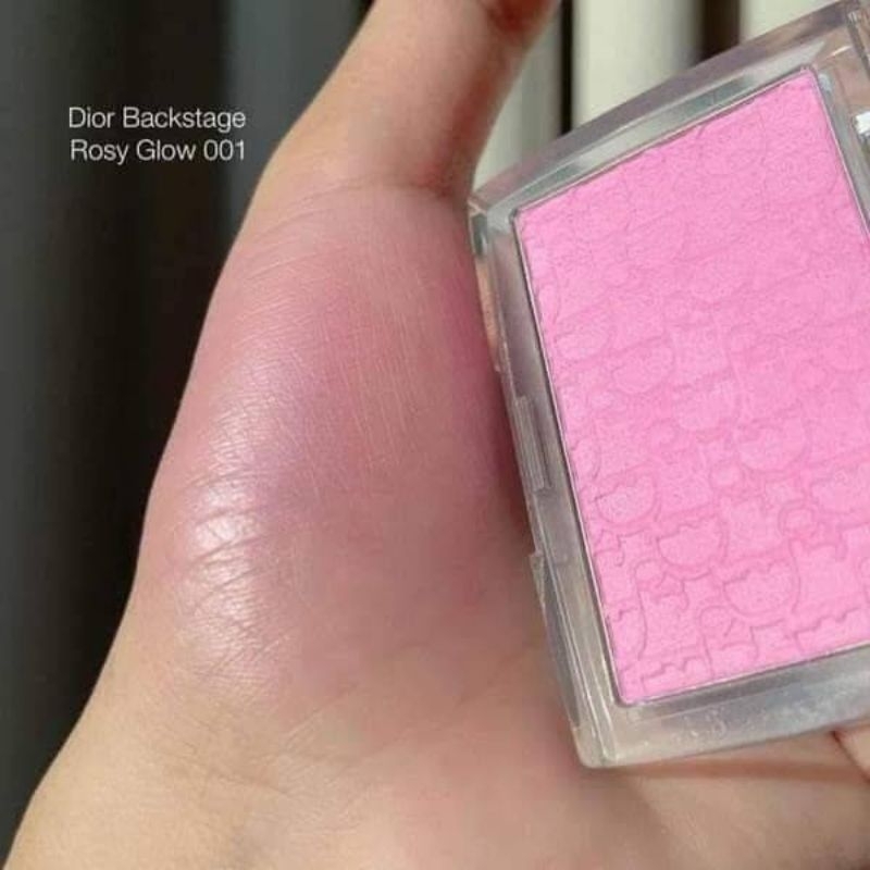 DIOR Rosy Glow Blush 4.4g บลัชออนที่มอบผิวโกลว์สุขภาพดีทันทีที่ใช้