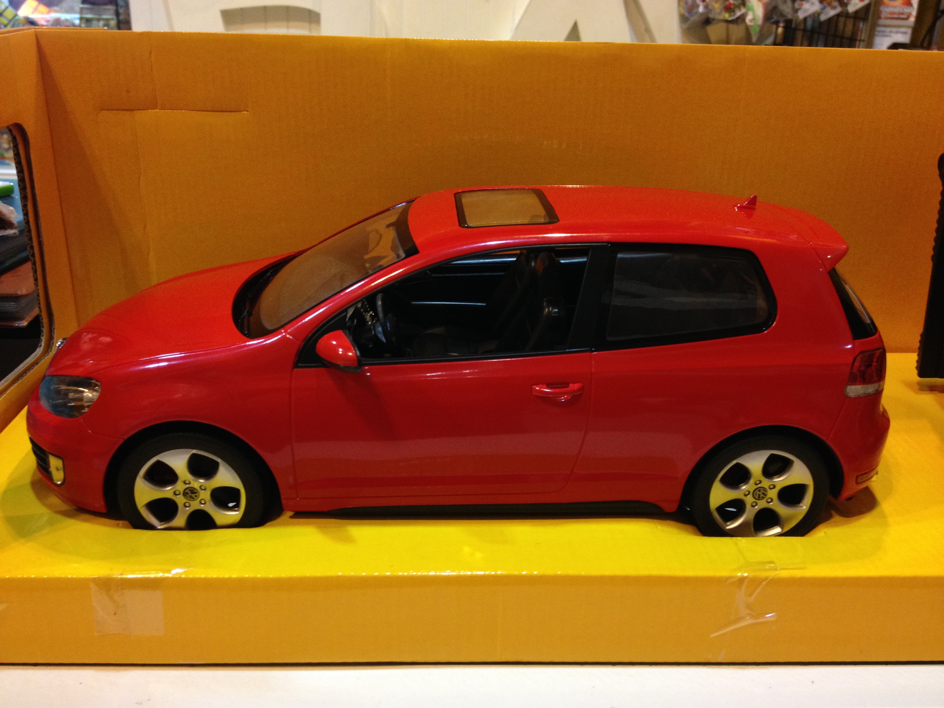 1:12 Volkswagen Golf GTI