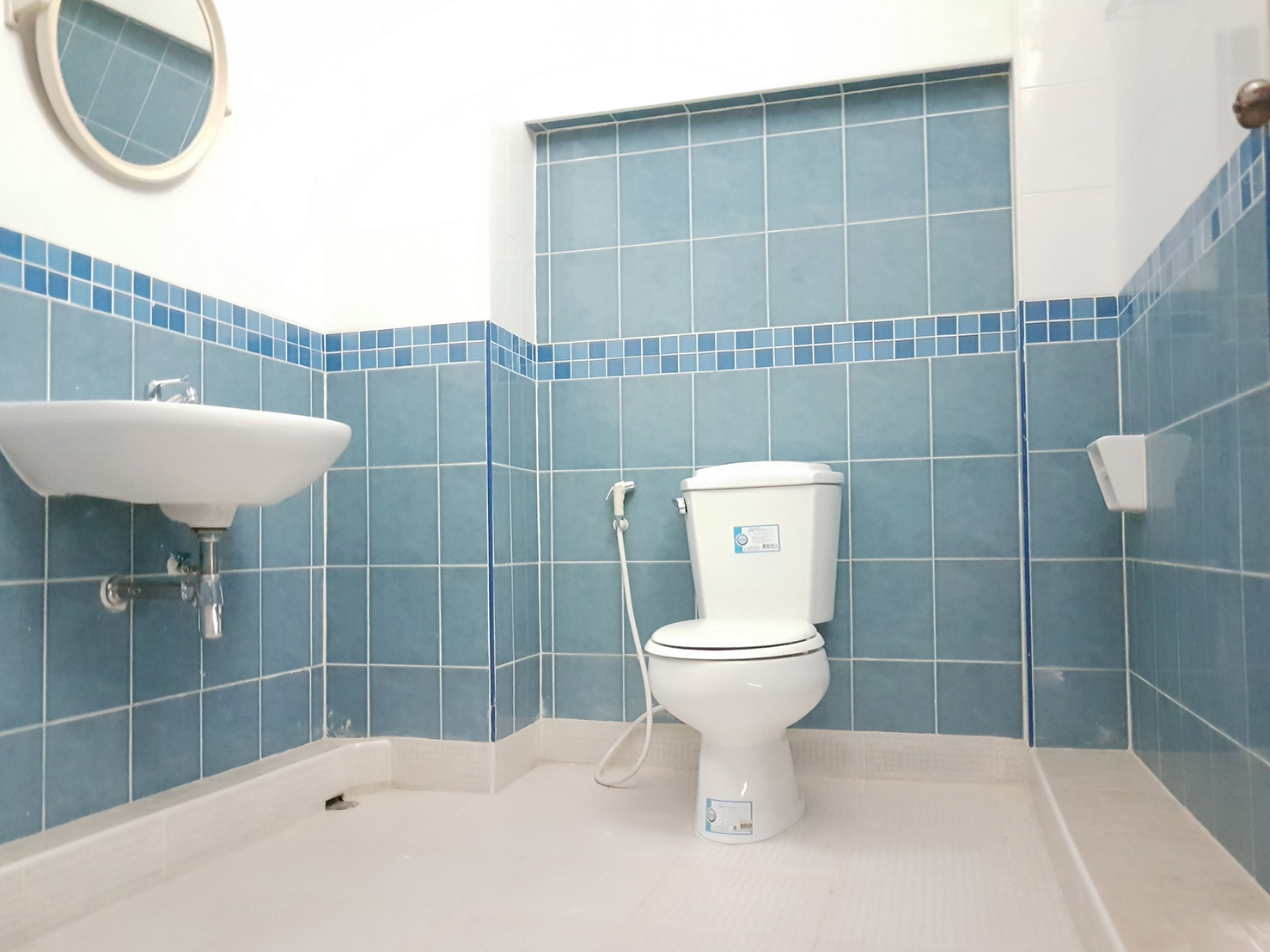 72160-ขายอาคารพาณิชย์ ถนนสุขุมวิท พัทยาใต้ อ.บางละมุง จ.ชลบุรี