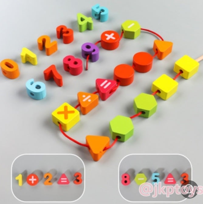 ของเล่นไม้เสริมพัฒนาการ ร้อยเชือก A-Z ตัวเลข ลูกปัดรวม 72 ชิ้น