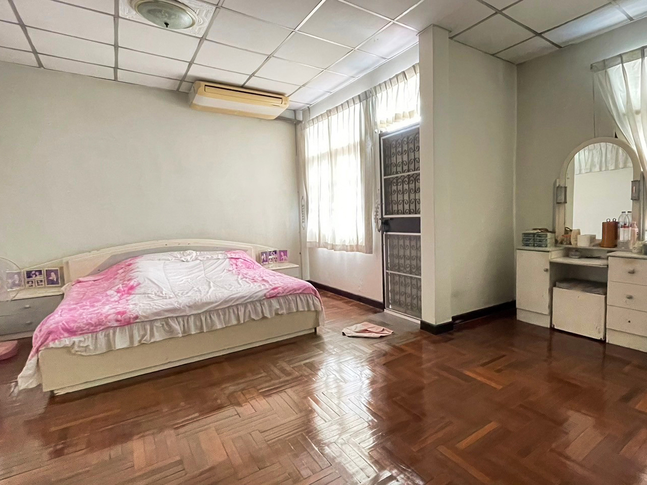 81579-ขายทาวน์เฮ้าส์ หมู่บ้านอยู่เจริญ บางเขน กรุงเทพ