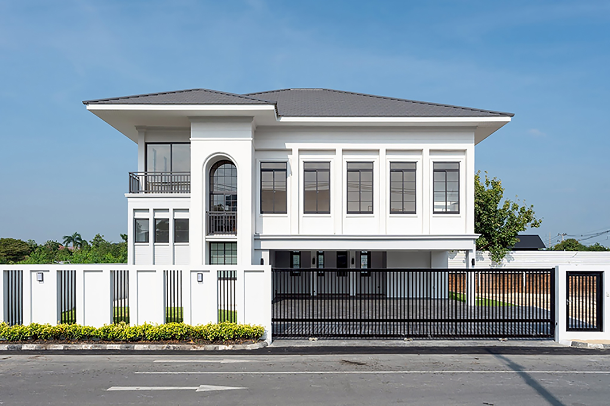 ขายบ้านหรูลดาวัลย์ ลากูน รังสิต-ปทุมธานี 129 ตร.ว. Modern Luxury
