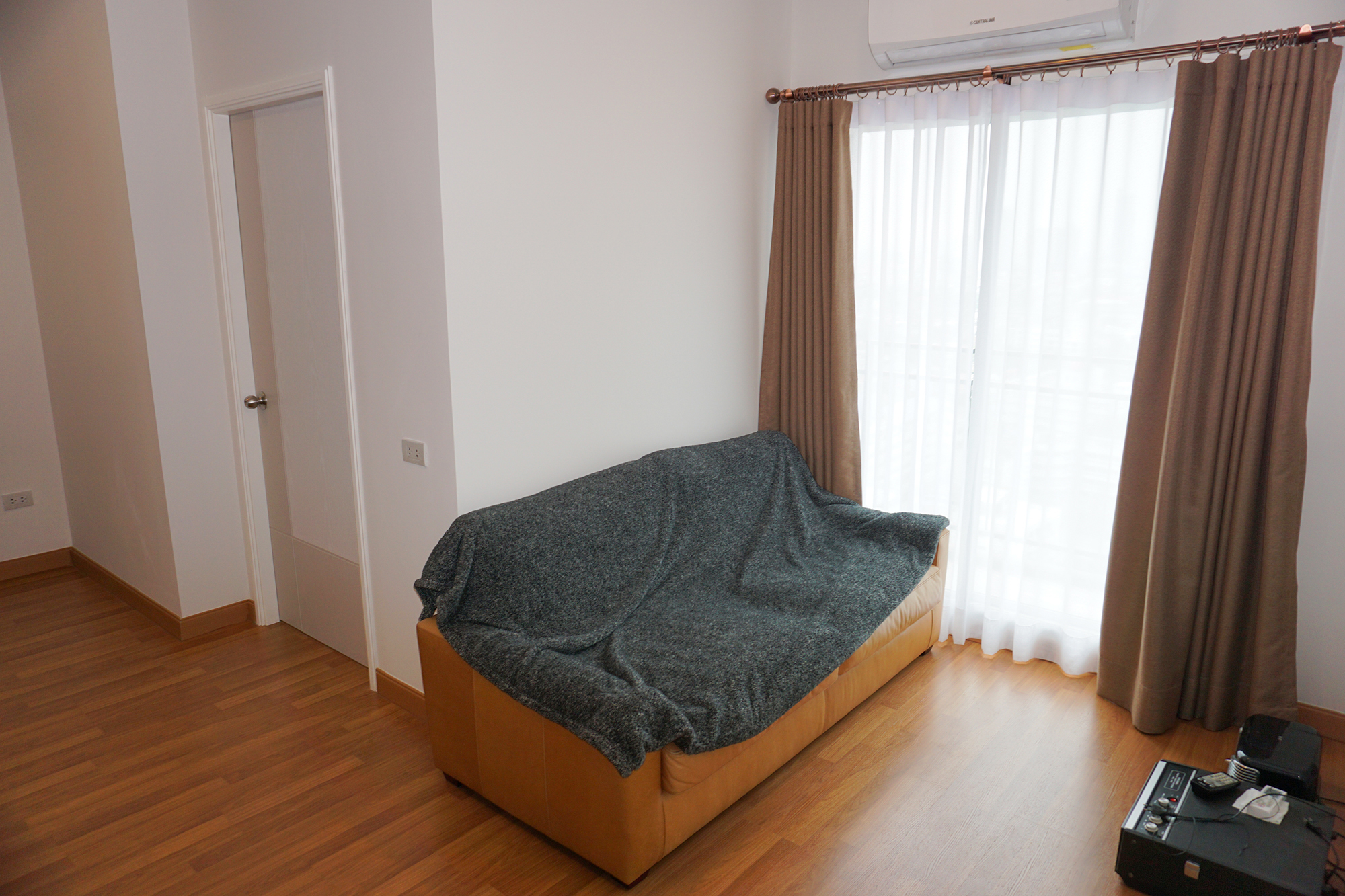 31264-ขายคอนโด ลุมพินี เพลส รัชดา-สาธุประดิษฐ์ ใกล้ทางด่วนและเซ็นทรัลพระราม 3 กรุงเทพ