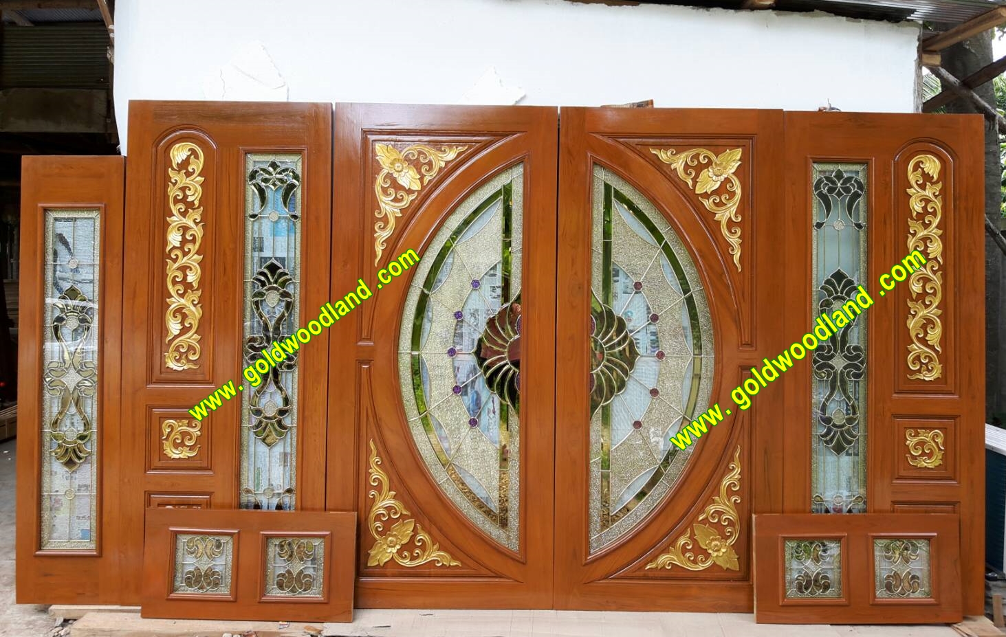 ประตูไม้สักกระจกนิรภัย บานเลื่อน GBBB - 48