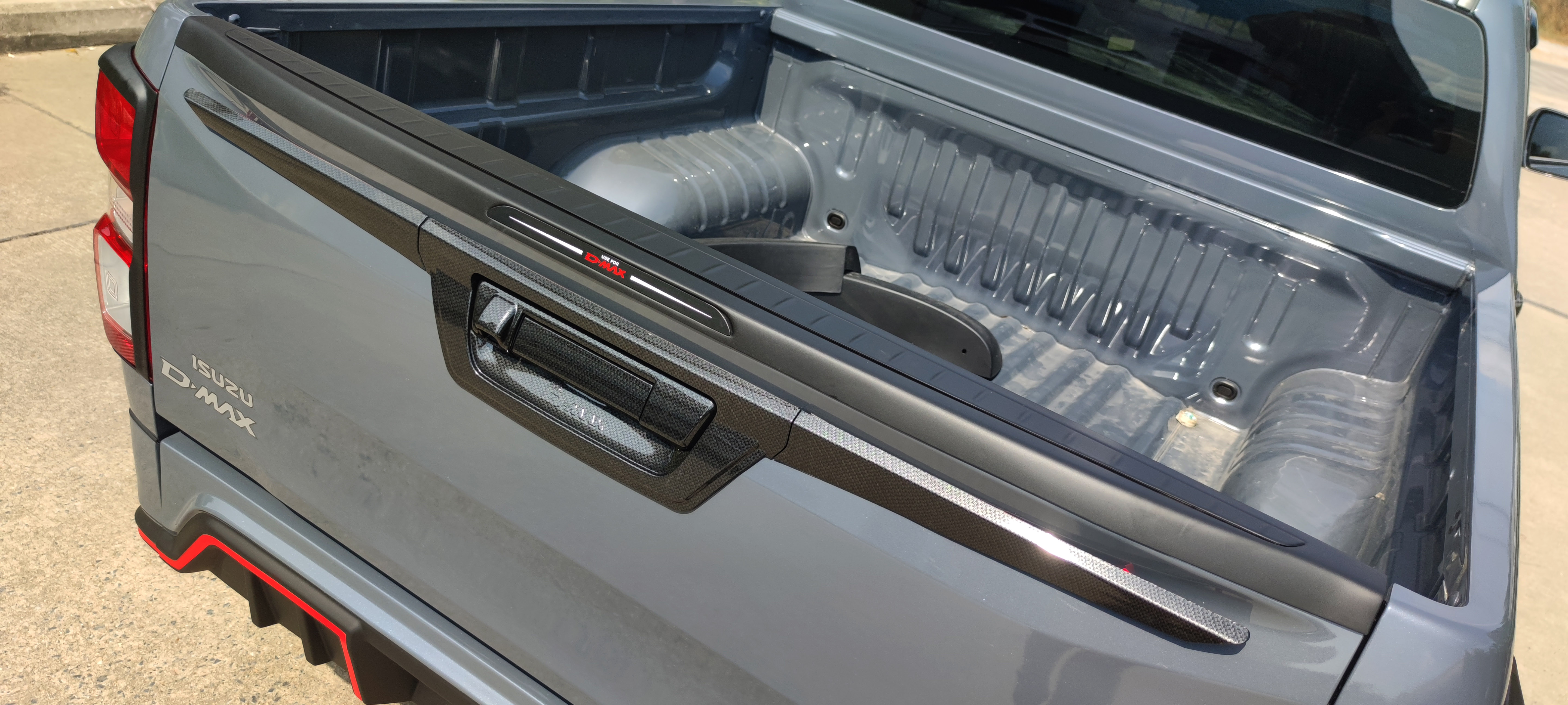 ชุดแต่งรถ All New Isuzu D-Max 2022 2023 2024 Cab4 ทรง SR-Limited