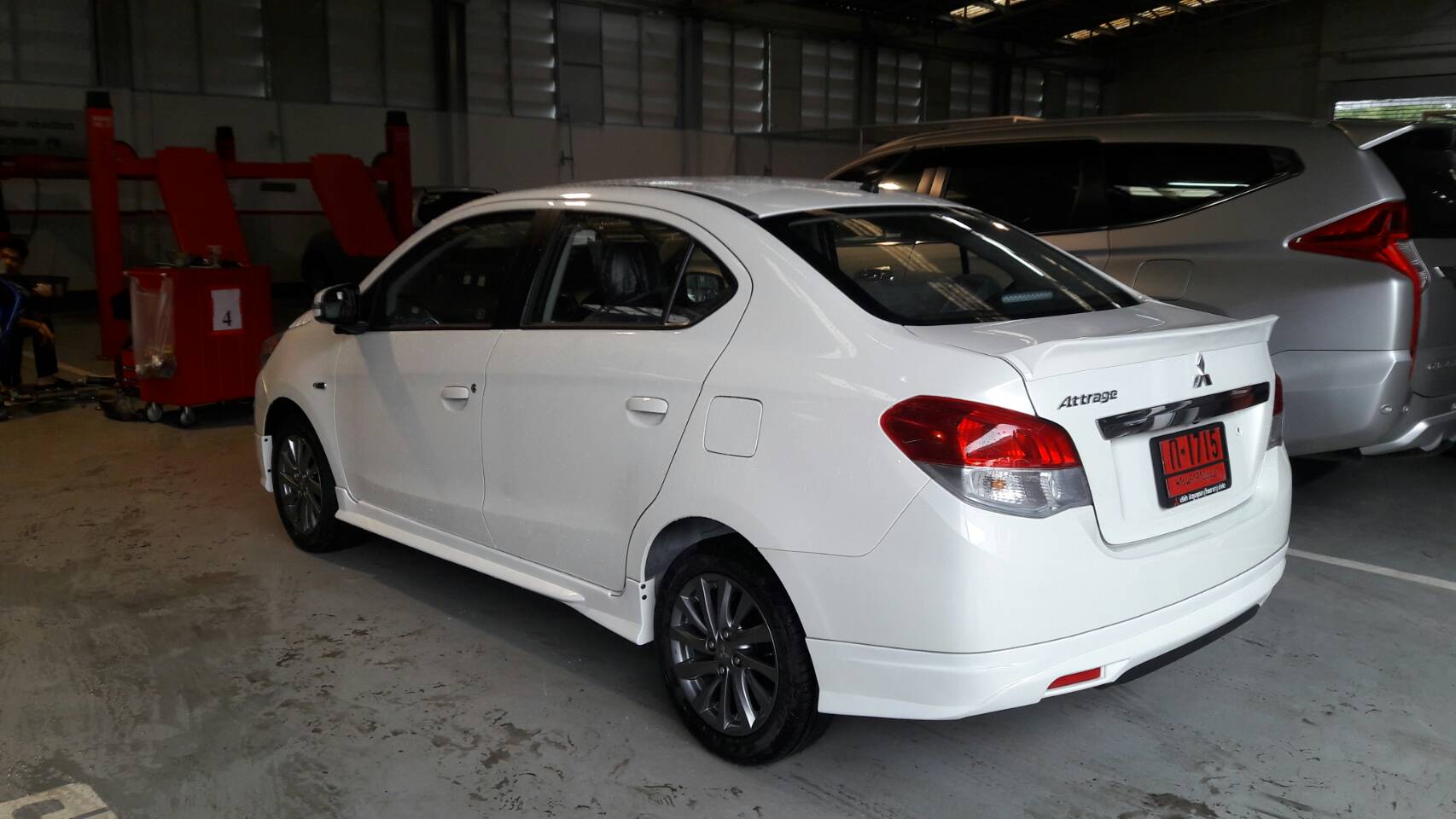 ชุดแต่งรถ สเกิร์ต-สปอยเลอร์ Attrage ทรงศูนย์ OEM by OSR