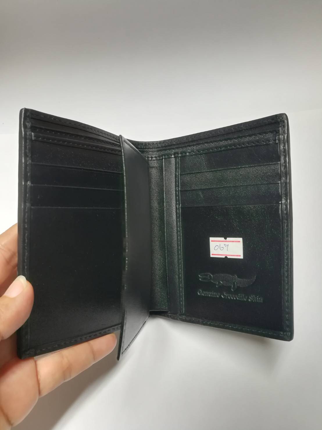 กระเป๋าหนังจระเข้แท้ทรงตั้ง หนังท้อง