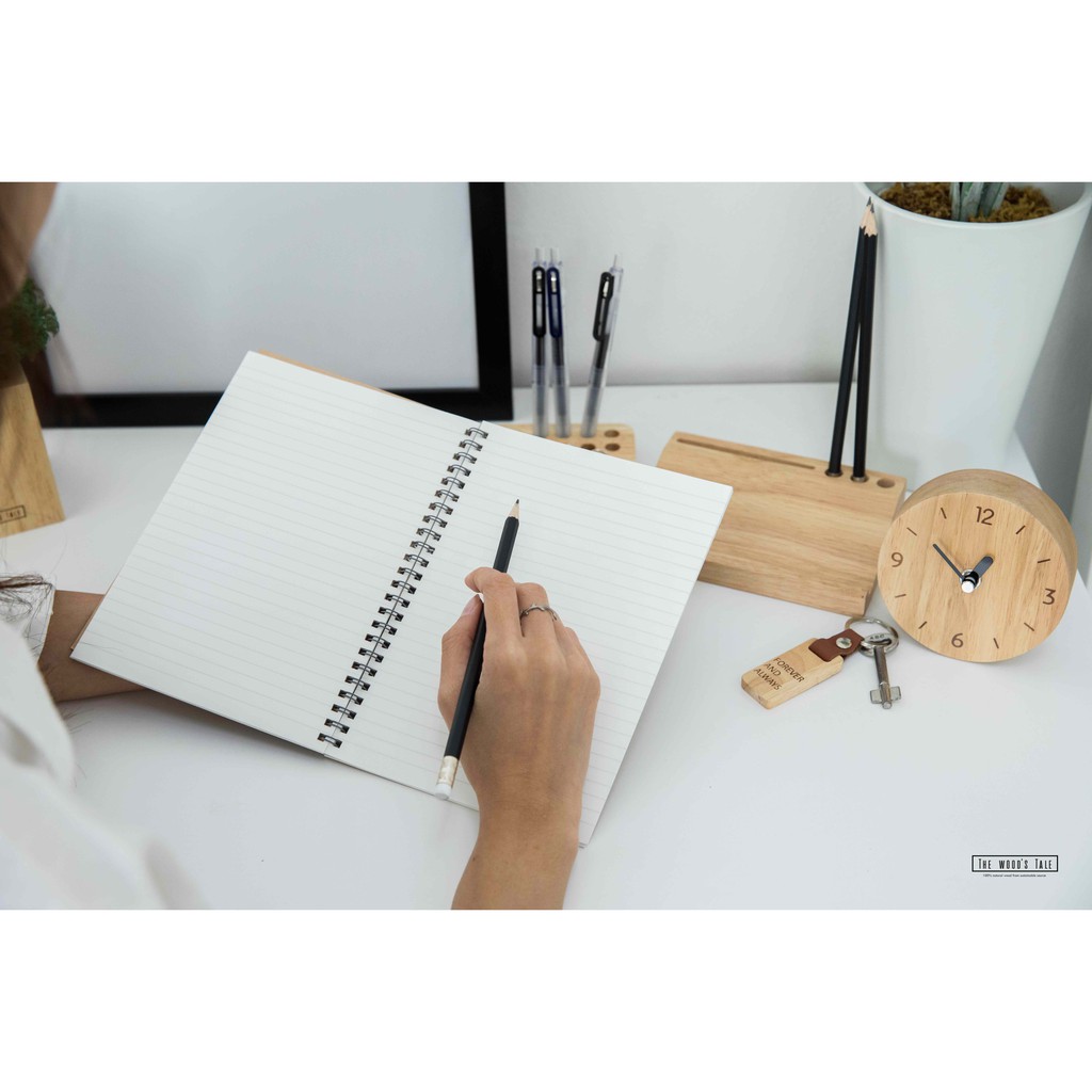 The Wood's Tale ที่วางโทรศัพท์ ที่จัดระเบียบโต๊ะ DESK PHONE HOLDER จากไม้ธรรมชาติ ที่วางมือถือ ที่ตั่งมือถือ