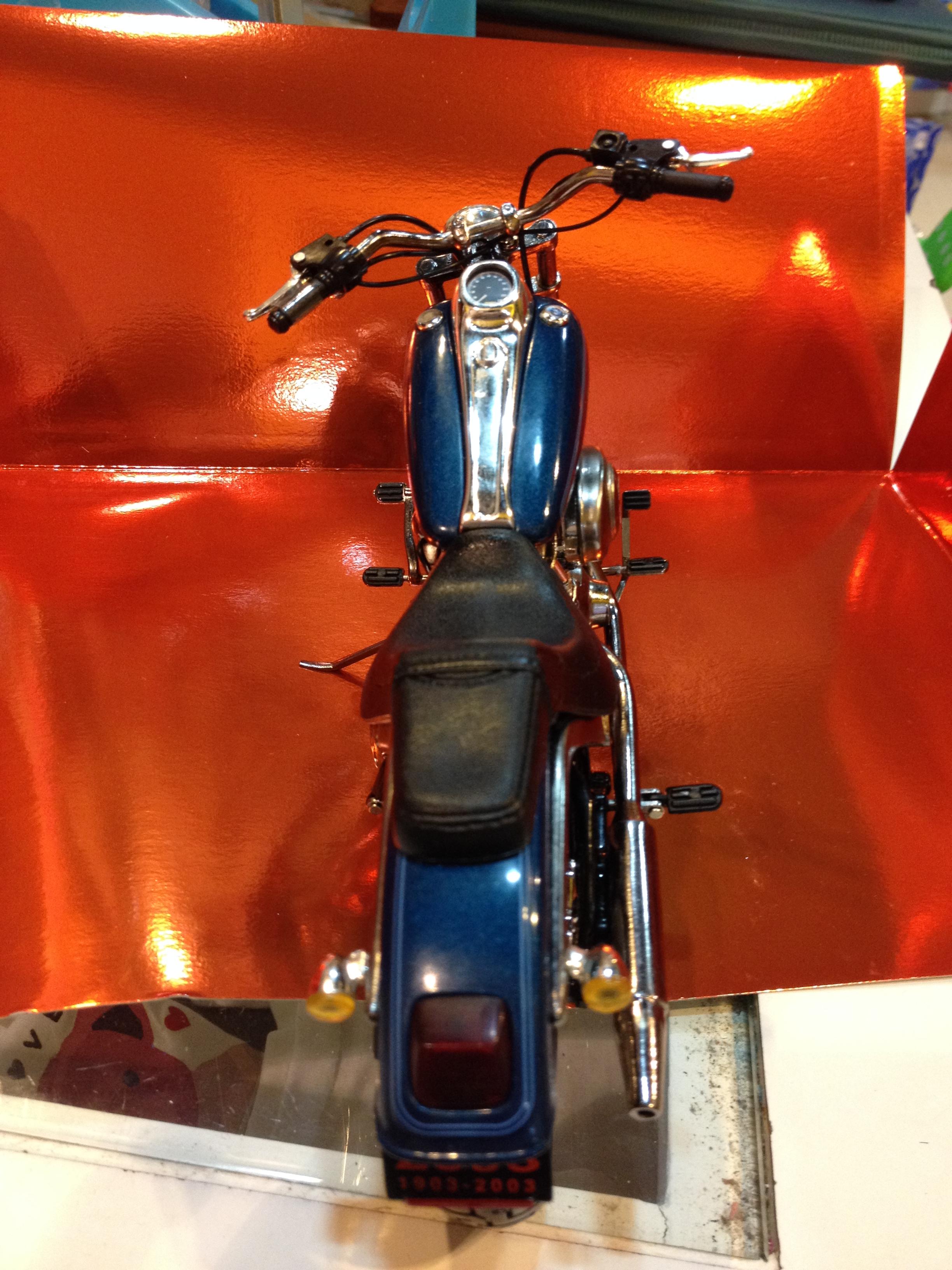 1:10 HARLEY-DAVIDSON [DIE-CAST]