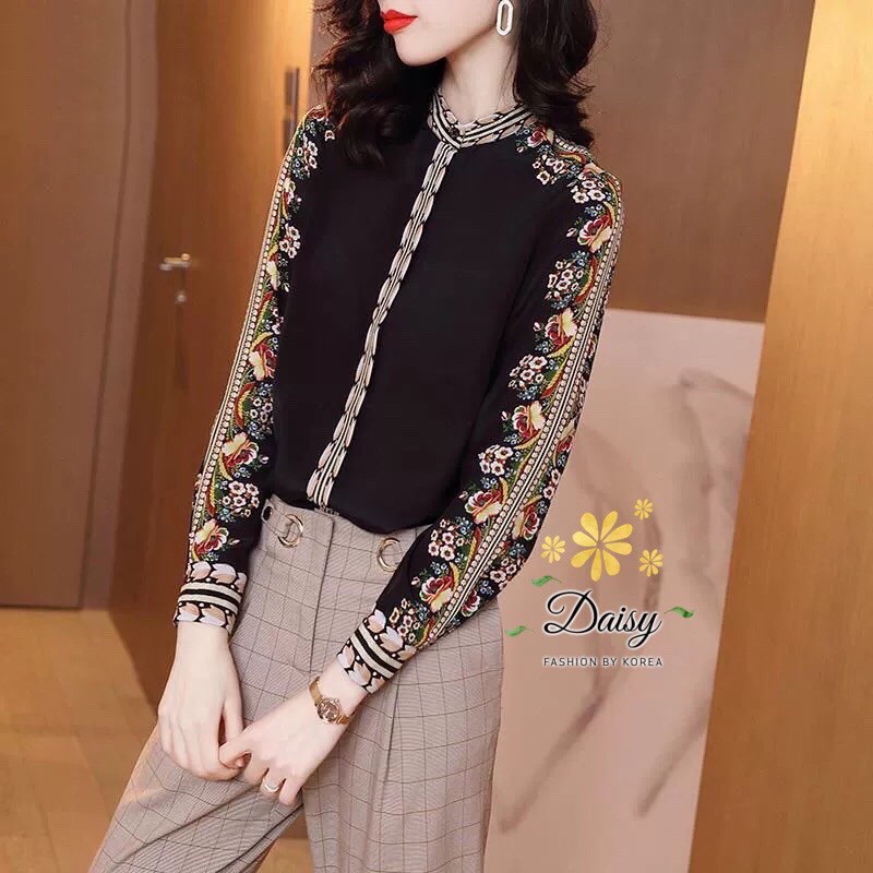 Sale++#Daisy B3567 เสื้อแขนยาวคอจีน ผ้าซาตินซิลค์พิมพ์ลายแถบสวยค่ะ เสื้อกระดุมหน้า ผ้านิ่มใส่สบาย ทรงใส่ง่าบ แมทช์ได้หลายชุดค่ะ 🌟สีดำ 🎗ไซส์ 🎗อก 40” 🎗ยาว 25”