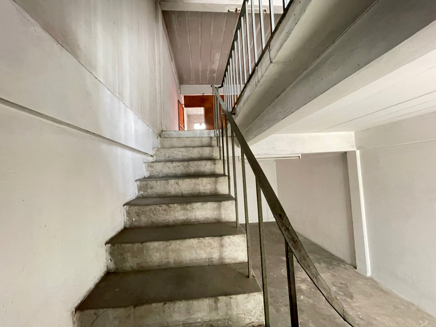 76974-ขายอาคารพาณิชย์ วัดชลอ บางกรวย นนทบุรี