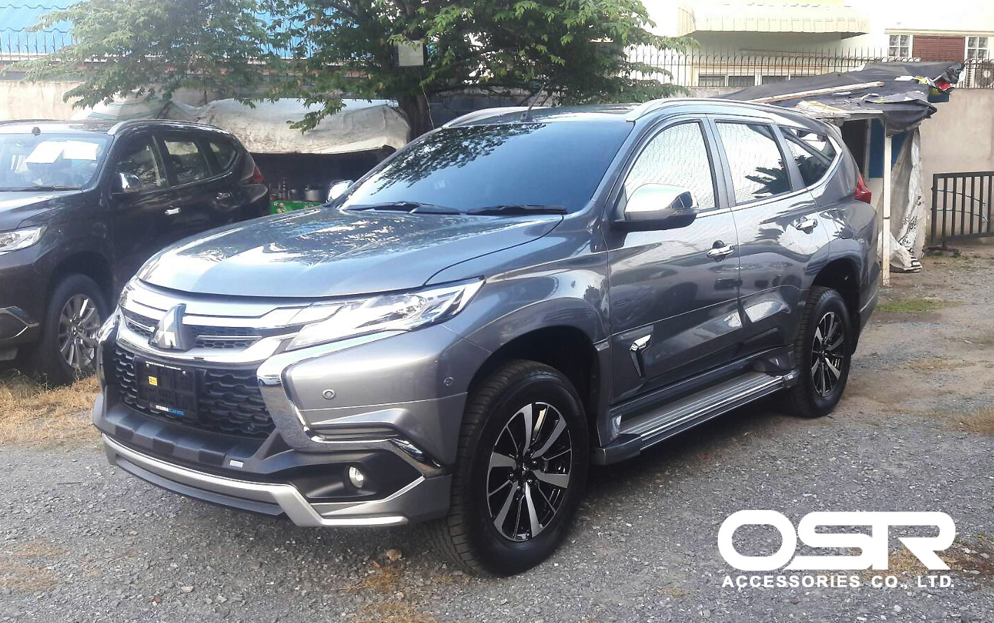 ชุดแต่งรถ สเกิร์ต-สปอยเลอร์ Pajero Sport 2016 ทรง RBS by OSR