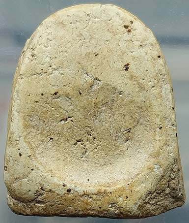 พระกรุวัดเงินคลองเตย กทม. พิมพ์สังกัจจายน์มีหู เนื้อผง