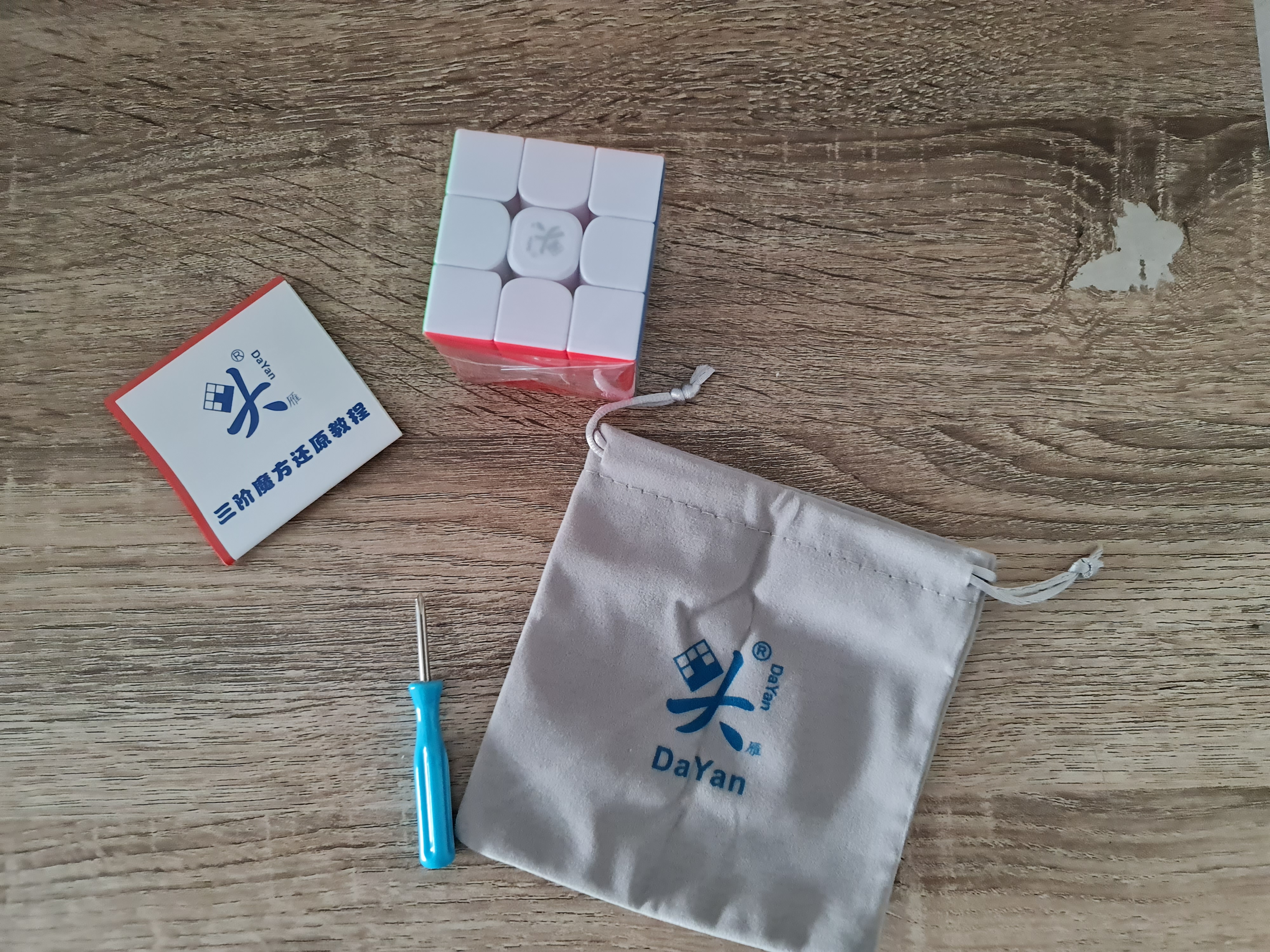 Dayan Guhong v4 M Stickerless