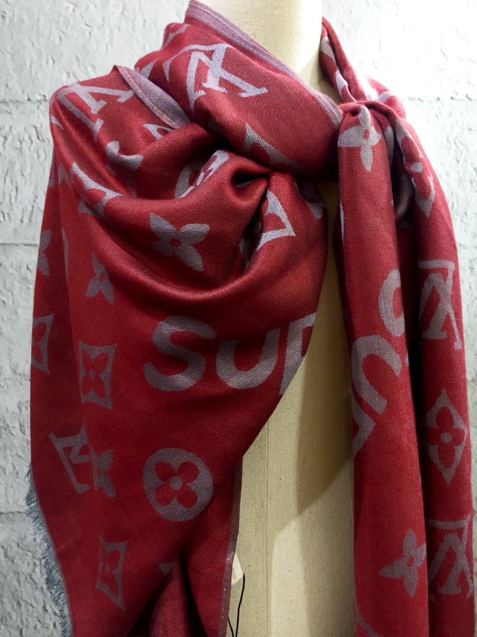 Sale B2410 ผ้าคลุมไหล่ สีแดง