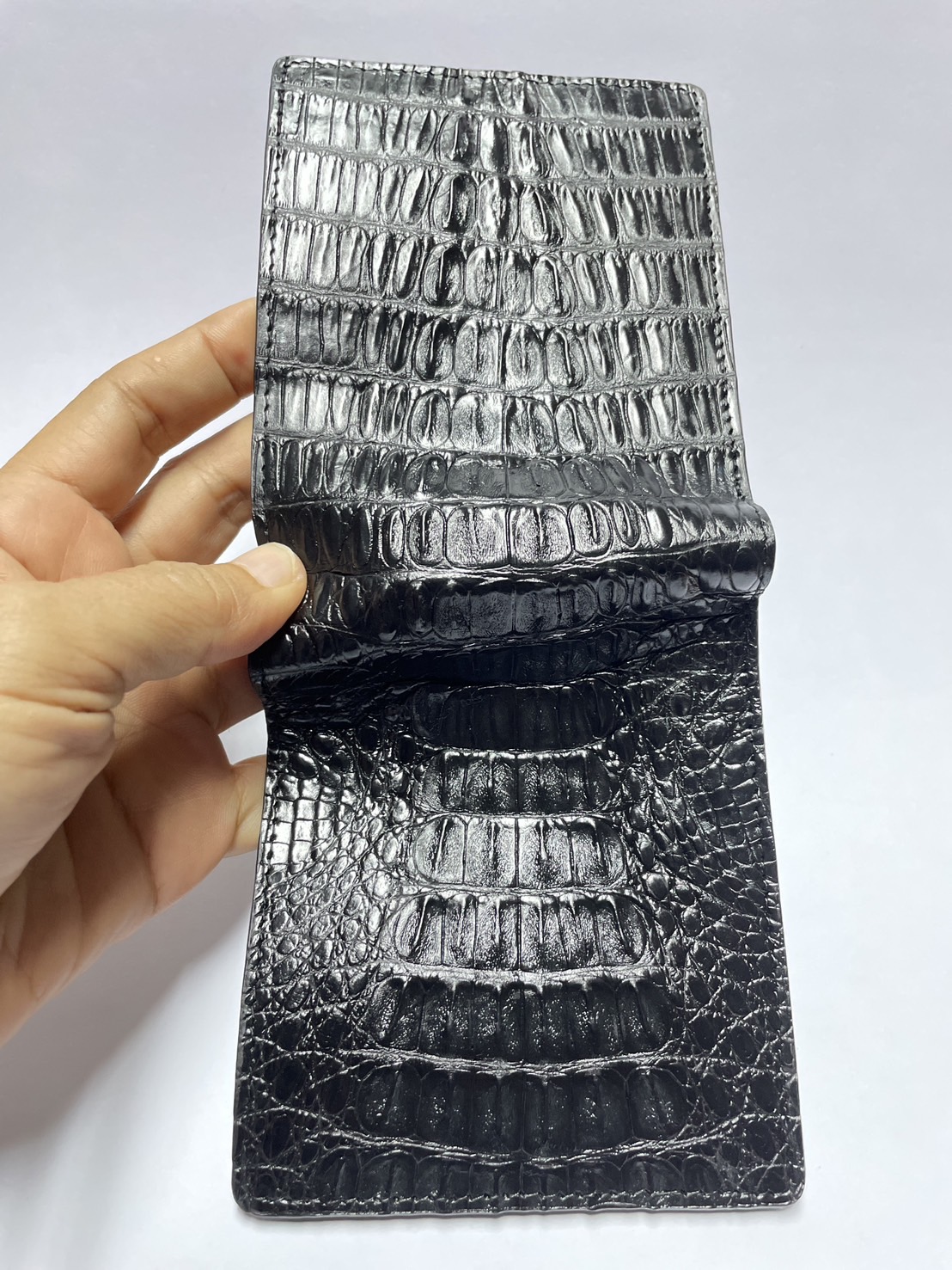 กระเป๋าหนังจระเข้แท้ (กระดูกหาง)