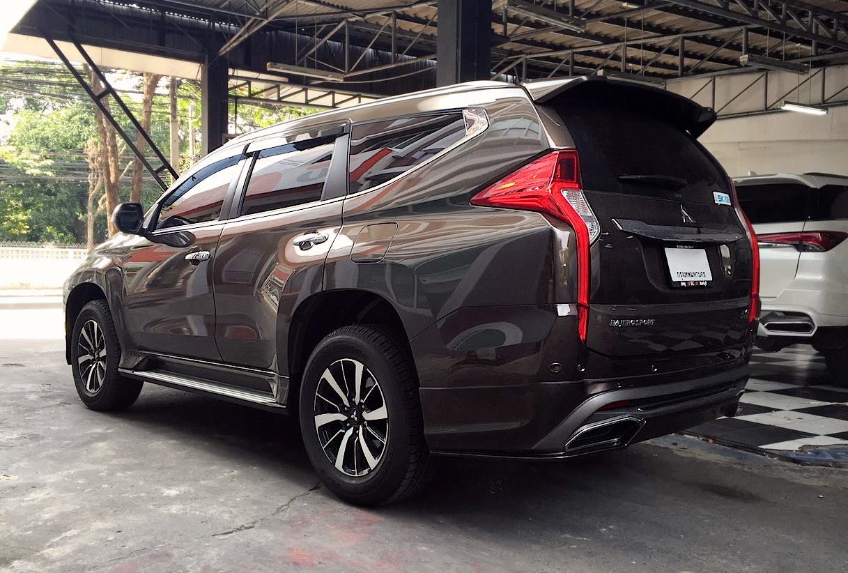 ชุดแต่งรถ สเกิร์ต-สปอยเลอร์ Pajero Sport 2016 ทรง Ativus by OSR