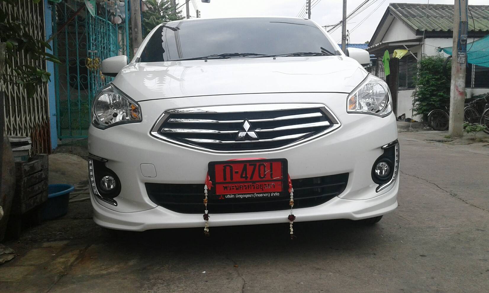 ชุดแต่งรถ สเกิร์ต-สปอยเลอร์ Attrage ทรงศูนย์ OEM by OSR