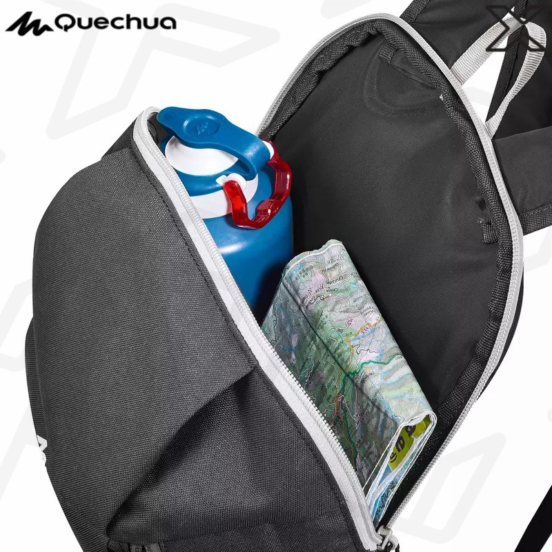 QUECHUA เป้สะพายหลังรุ่น NH100 ขนาด 10 ลิตร (สีดำ)