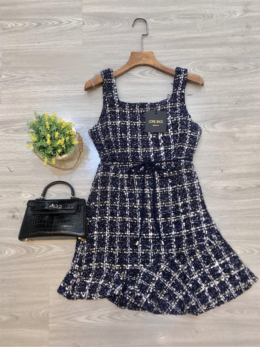 DS0106 เดรสแฟชั่น เดรสเกาหลี เดรสออกงาน ชุดออกงาน มินิเดรส เดรสสั้น ชุดทำงาน ชุดไปงานแต่ง เดรส (สีกรม)