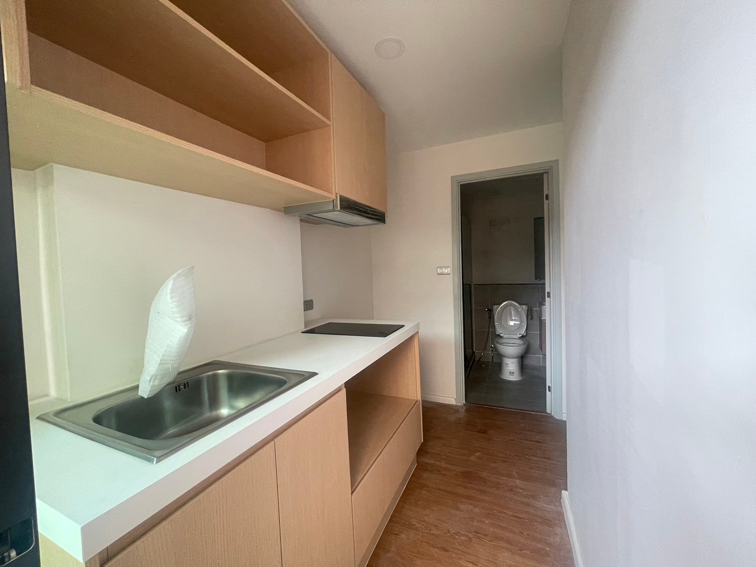 ขายคอนโด โครงการ ALIVE Sukhumvit 76 ใกล้ BTS สำโรง