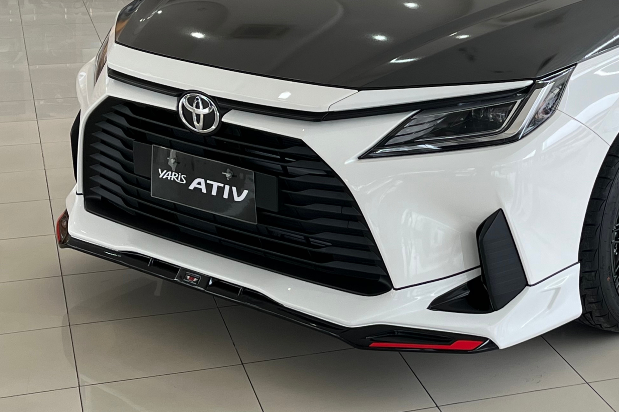 ชุดแต่งรถ-สเกิร์ต-สปอยเลอร์ Toyota New Yaris Ativ 2022 2023 2024