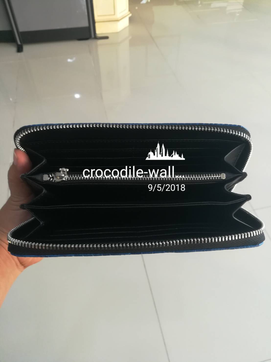 กระเป๋าหนังจระเข้แท้แบบซิปเดี่ยว(หนังท้อง)