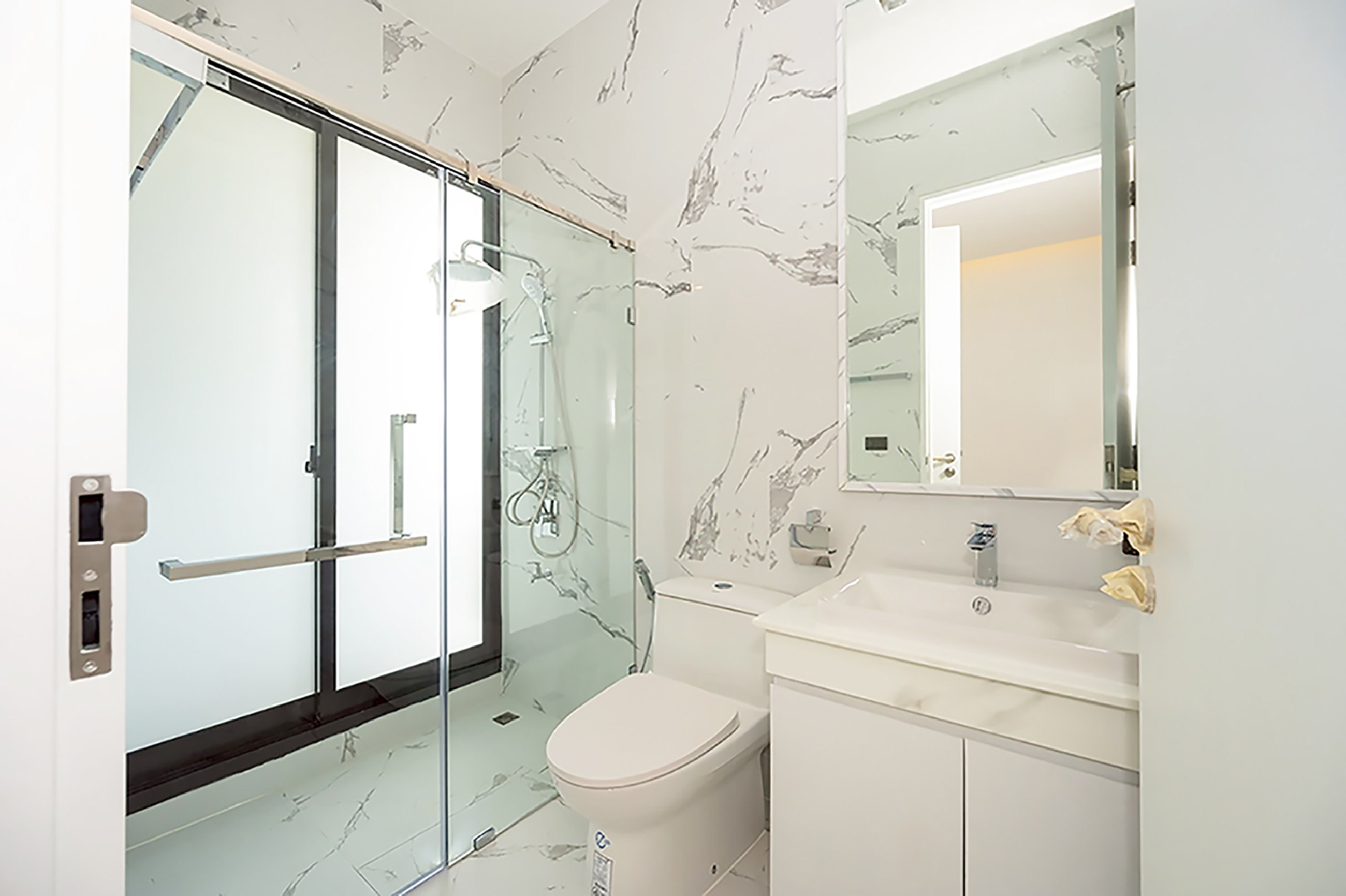 ขายบ้านหรูลดาวัลย์ ลากูน รังสิต-ปทุมธานี 129 ตร.ว. Modern Luxury