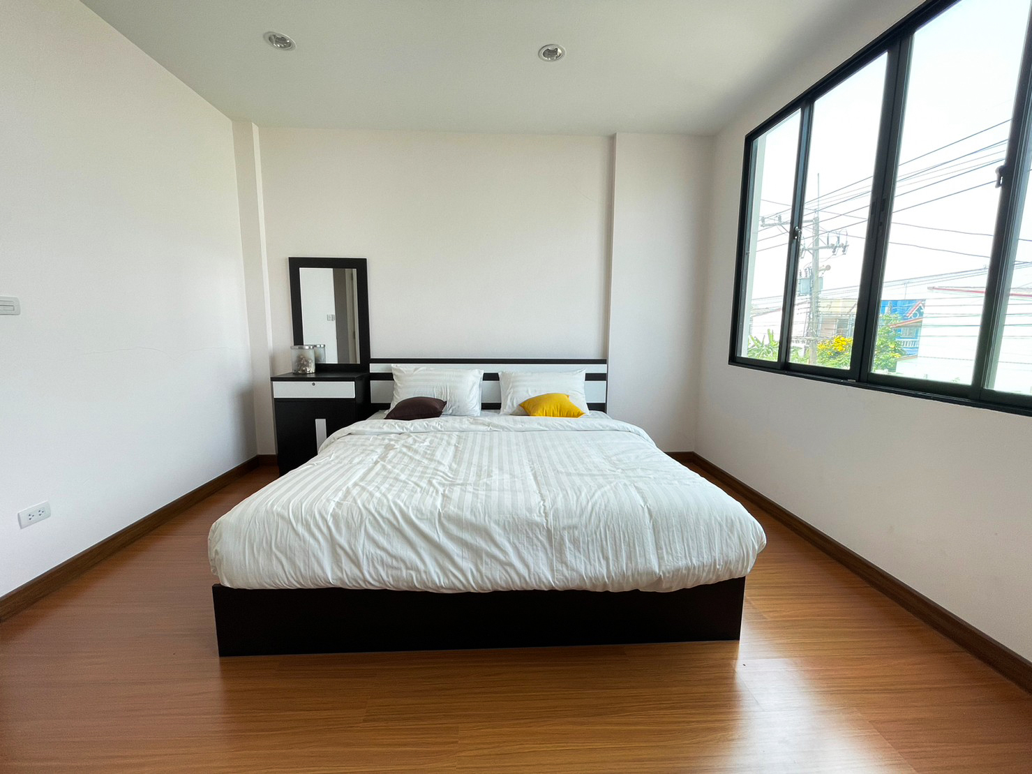 72210-ขายทาวน์เฮ้าส์ แคปปิตอล ซิตี้ 1 ธัญบุรี-คลอง 8 ปทุมธานี