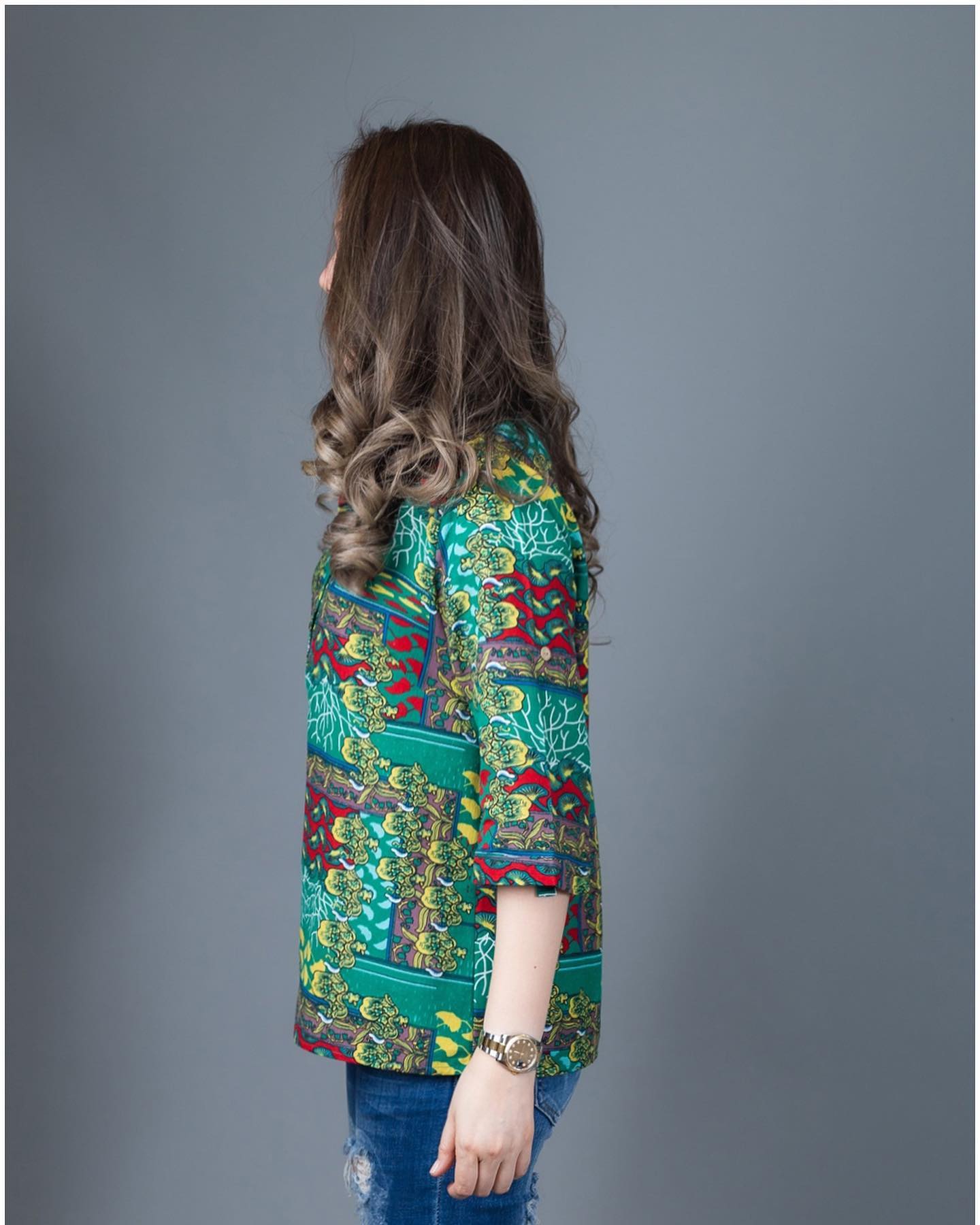 Sale+++#Blueberry Nights B3686 เสื้อผ้าฝ้ายธรรมชาติผสมลินินเนื้อดีเกรดพรีเมี่ยม เนื้อผ้านุ่มใส่สบายมากๆๆ ดีเทลเสื้อเชิ้ตกระดุมหน้า 4 เม็ด พิมพ์ลายสีสันสดใส ปลายแขนเชิ้ตติดกระดุม มีสายพับล็อคแขน เหมาะสำหรับสาวๆรอบอก(36-44) ใส่สบายมากๆ ใส่เที่ยวชิลล์ๆสวยๆ พ