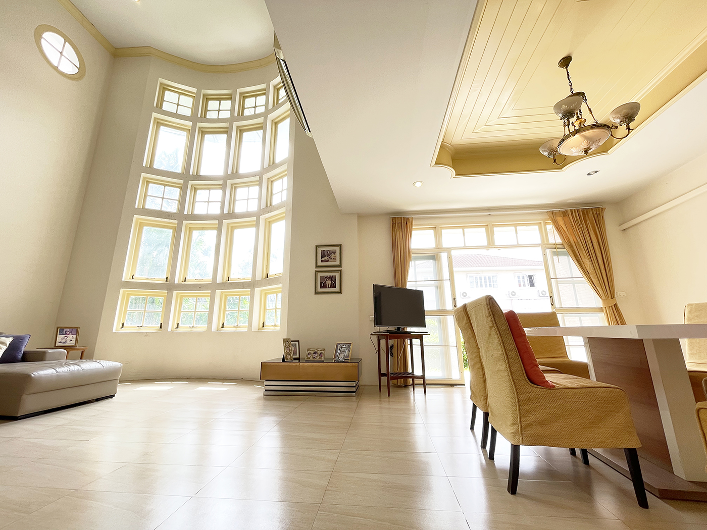 86373 ขายบ้านหรูลดาวัลย์ ลากูน รังสิต-ปทุมธานี 248ตร.ว.