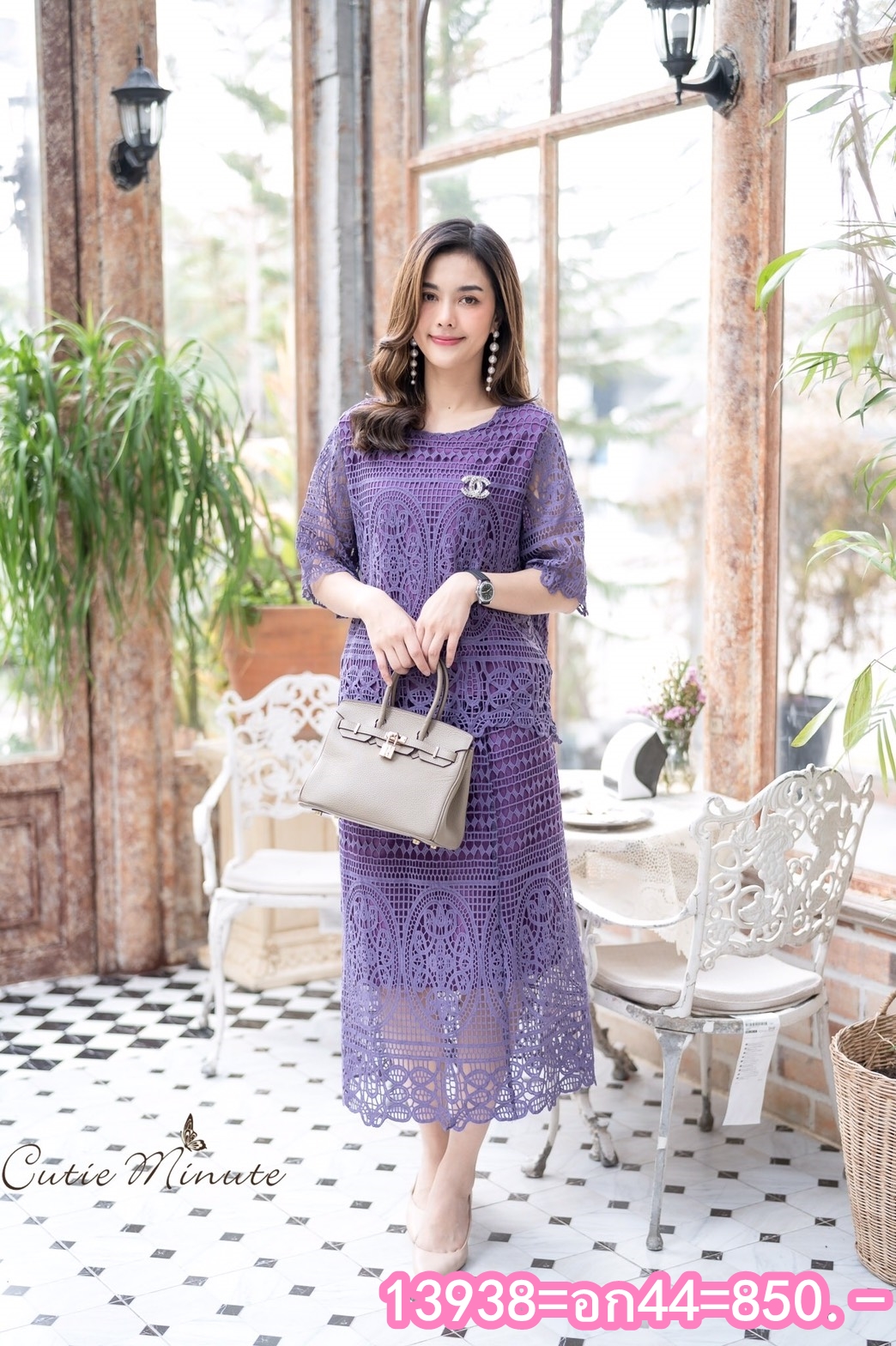 SaLe++13938**อก44**ชุดเซ็ทกระโปรงลูกไม้เนื้อหนาเกรดพรีเมี่ยม ลูกไม้ลายโมเดิร์น เลือกใช้ลายเชิง มีซับในทั้งตัว เสื้อมีซิปซ่อนด้านหลังชุดสวยมากค่ะ จะใส่ไปงานแต่ง งานบุญก็สวยมากค่ะ มี 6 สี ฟ้าตุ่น มัสตาร์ด ม่วง เขียว ชมพูกะปิ กรม -เสื้อ- อก ฟรีไซส์ 44"