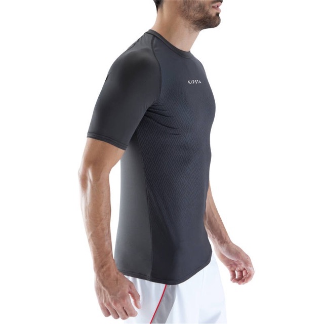 ✅Kipsta เสื้อรองในแขนสั้นระบายอากาศได้ดี สำหรับผู้ใหญ่ เสื้อรัดกล้วมเนื้อแขนสั้น