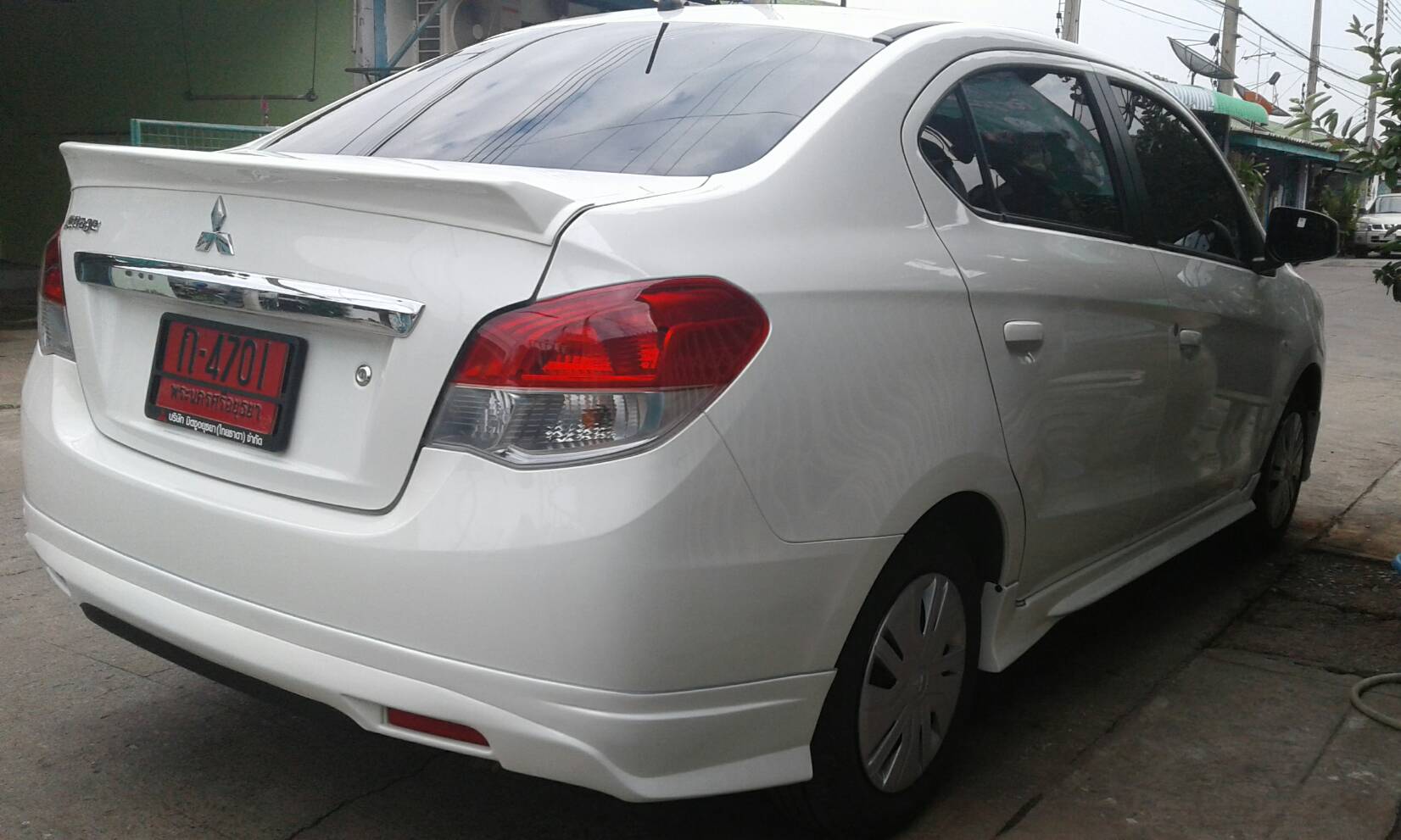 ชุดแต่งรถ สเกิร์ต-สปอยเลอร์ Attrage ทรงศูนย์ OEM by OSR