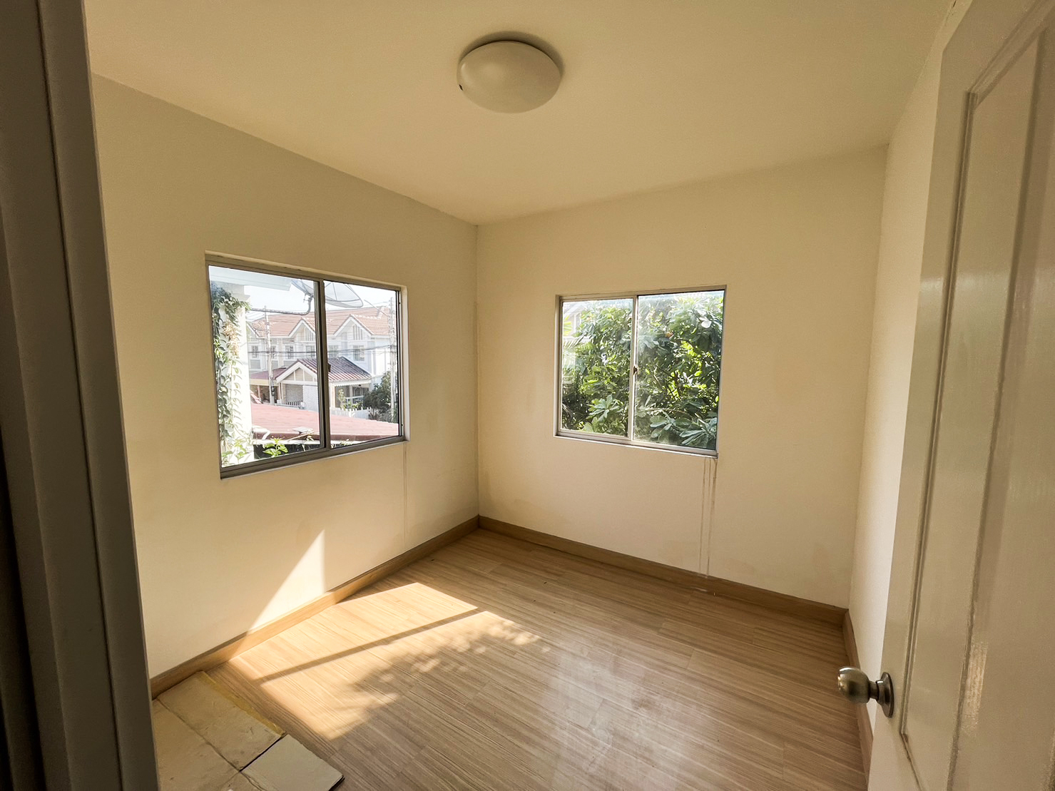 76979-ขายทาวน์เฮ้าส์ พฤกษา 63 บางกะดี ติวานนท์ ปทุมธานี