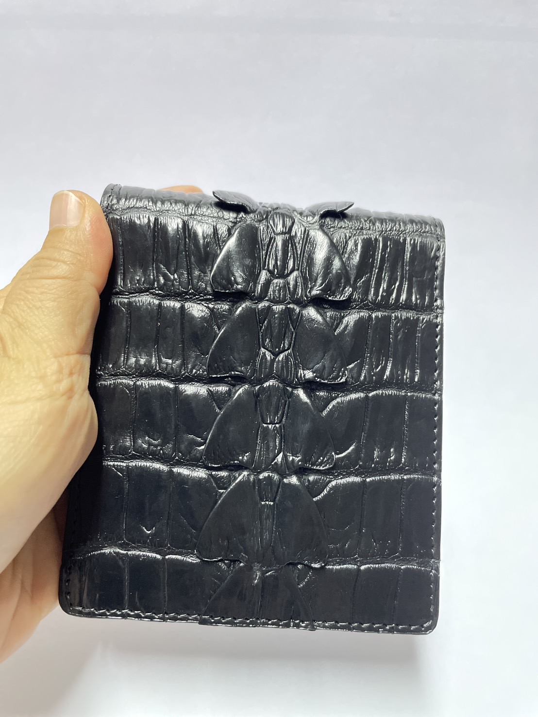 กระเป๋าหนังจระเข้แท้ (กระดูกหาง)