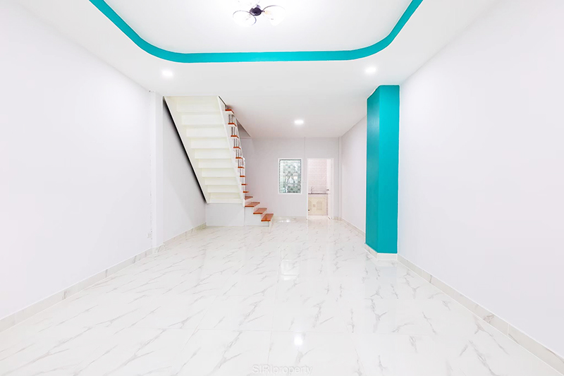 ขายทาวน์เฮ้าส์ ซอยอุดมพงษ์ เลียบคลอง3(คลองหลวง-ธัญบุรี) ปทุมธานี