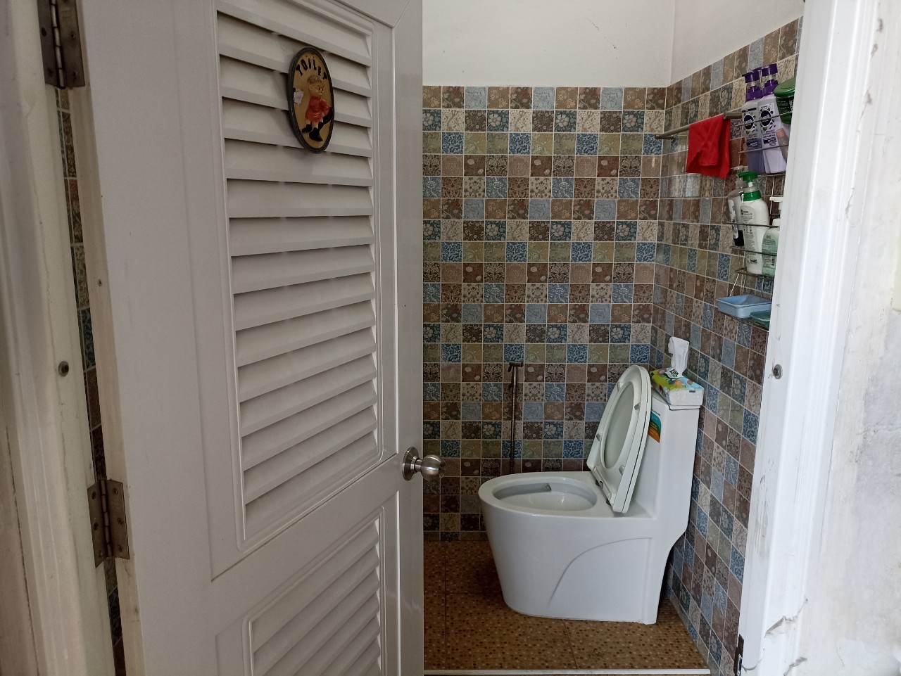 76914-ขายอาคารพาณิชย์ 2 คูหา ถนนเลี่ยงเมืองชลบุรี หนองรี ชลบุรี