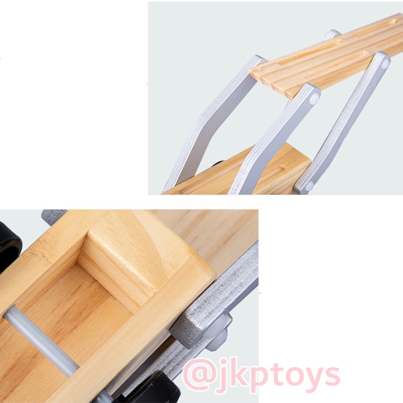 ของเล่นเสริมพัฒนาการ เซ็ตรถยก 2 ชั้น พร้อมรถไม้ 4 คัน สีน้ำเงิน