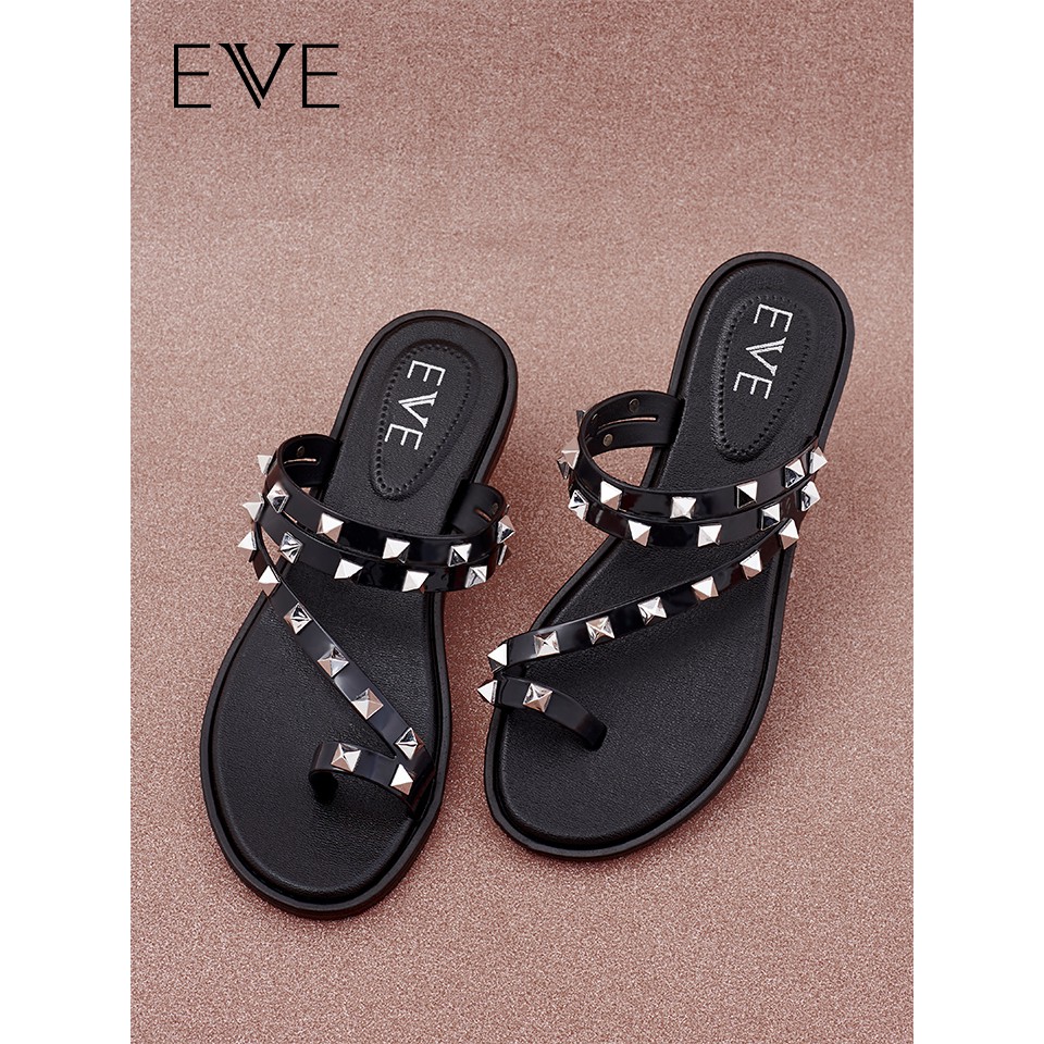!!สินค้าขายดี!! รองเท้าแตะประดับหมุดเงิน รองเท้าแฟชั่น รองเท้าแตะผู้หญิงEVE Studs Sandal