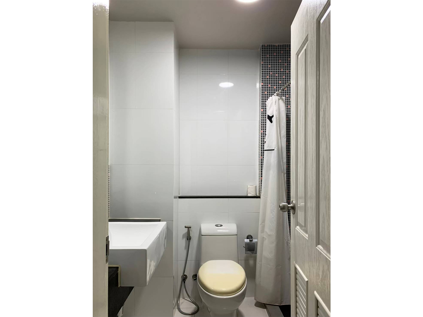 83490-ขายคอนโด The Rise B คอนโดมิเนียม หลังเซ็นทรัลชลบุรี