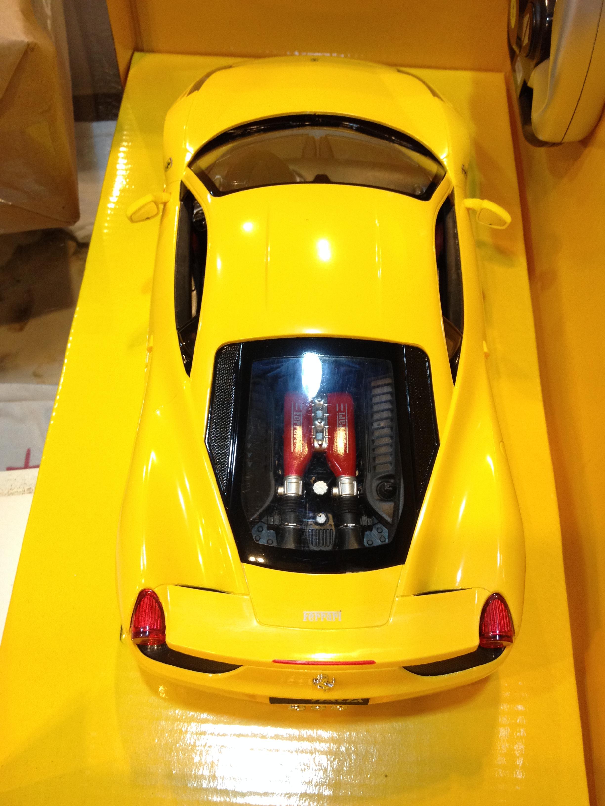 1:14 Ferrari : 458 ITALIA